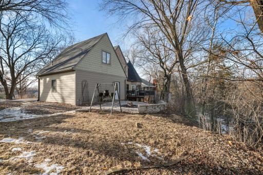606 Oakwood Court, Hudson, WI 54016