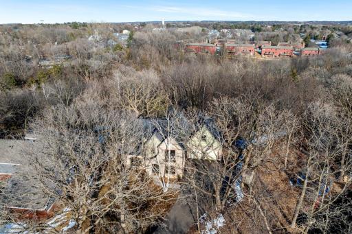 606 Oakwood Court, Hudson, WI 54016