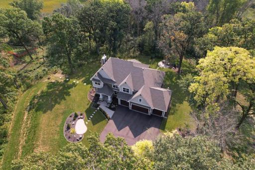 10 Sherwood Trail, North Oaks, MN 55126