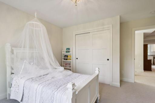 Guest Bedroom with access to Jack and Jill Bathroom