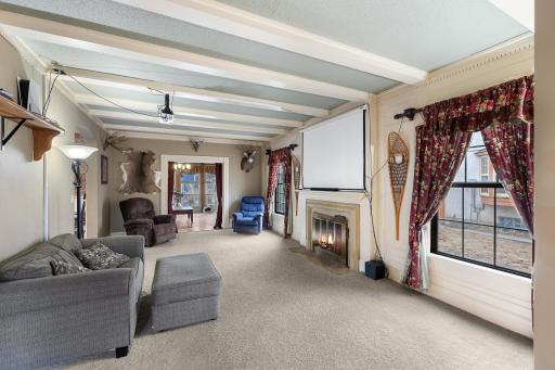 425 N 3rd Street, Saint Peter, MN 56082