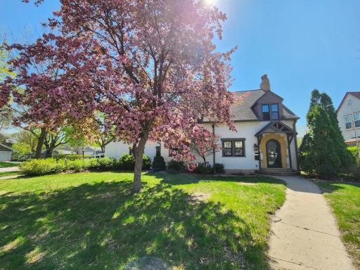 425 N 3rd Street, Saint Peter, MN 56082