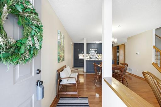 2591 Lockwood Drive, Mendota Heights, MN 55120