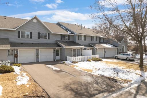 2591 Lockwood Drive, Mendota Heights, MN 55120