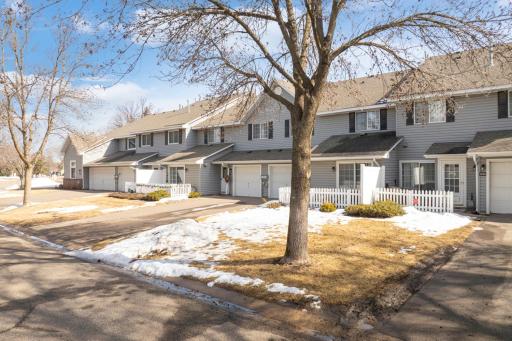 2591 Lockwood Drive, Mendota Heights, MN 55120