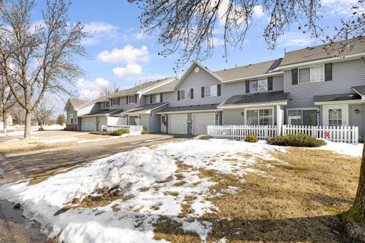 2591 Lockwood Drive, Mendota Heights, MN 55120