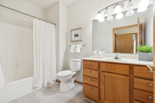Another full bath conveniently located near the 2nd bedroom.