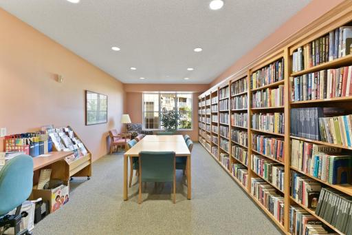 Grab a book from this well-stocked library. Just one of the many amenities!