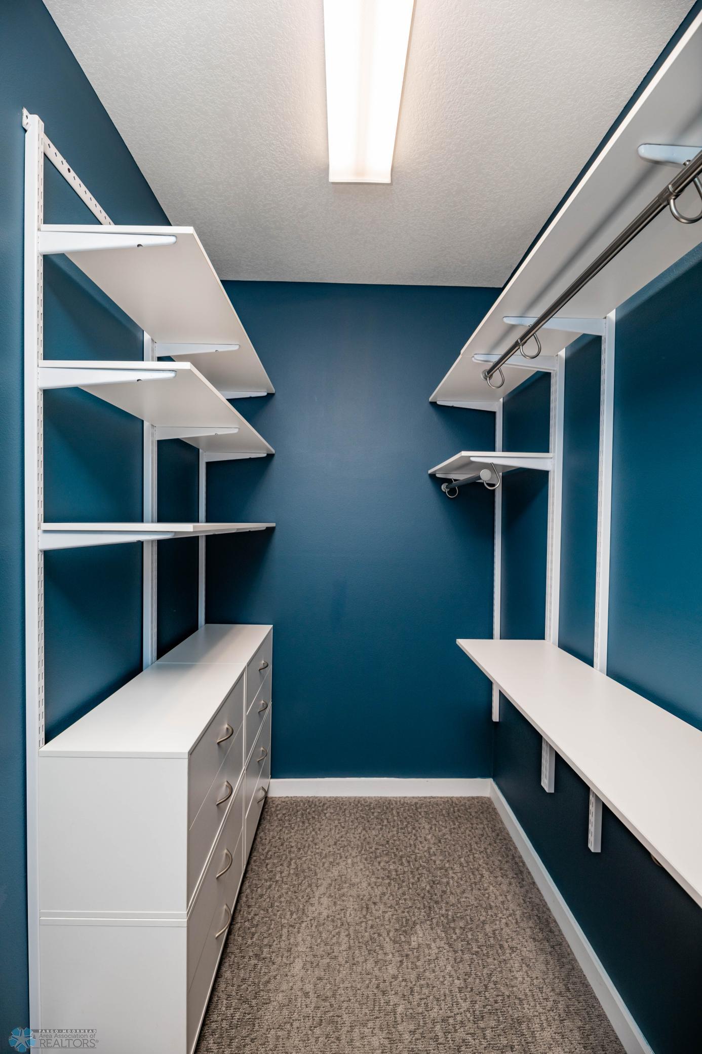 Walk in Closet