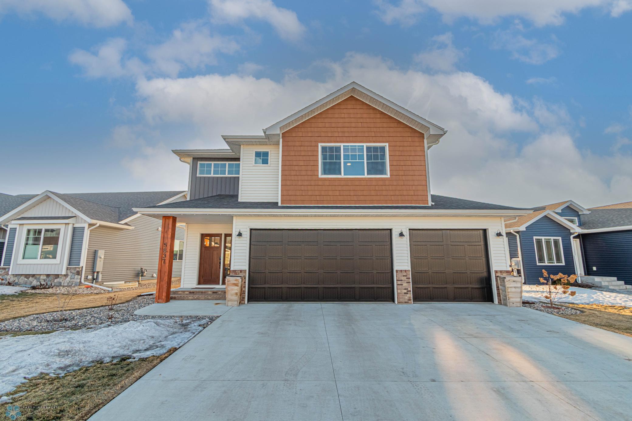 5837 Deb Dr W, West Fargo, ND-39.jpg