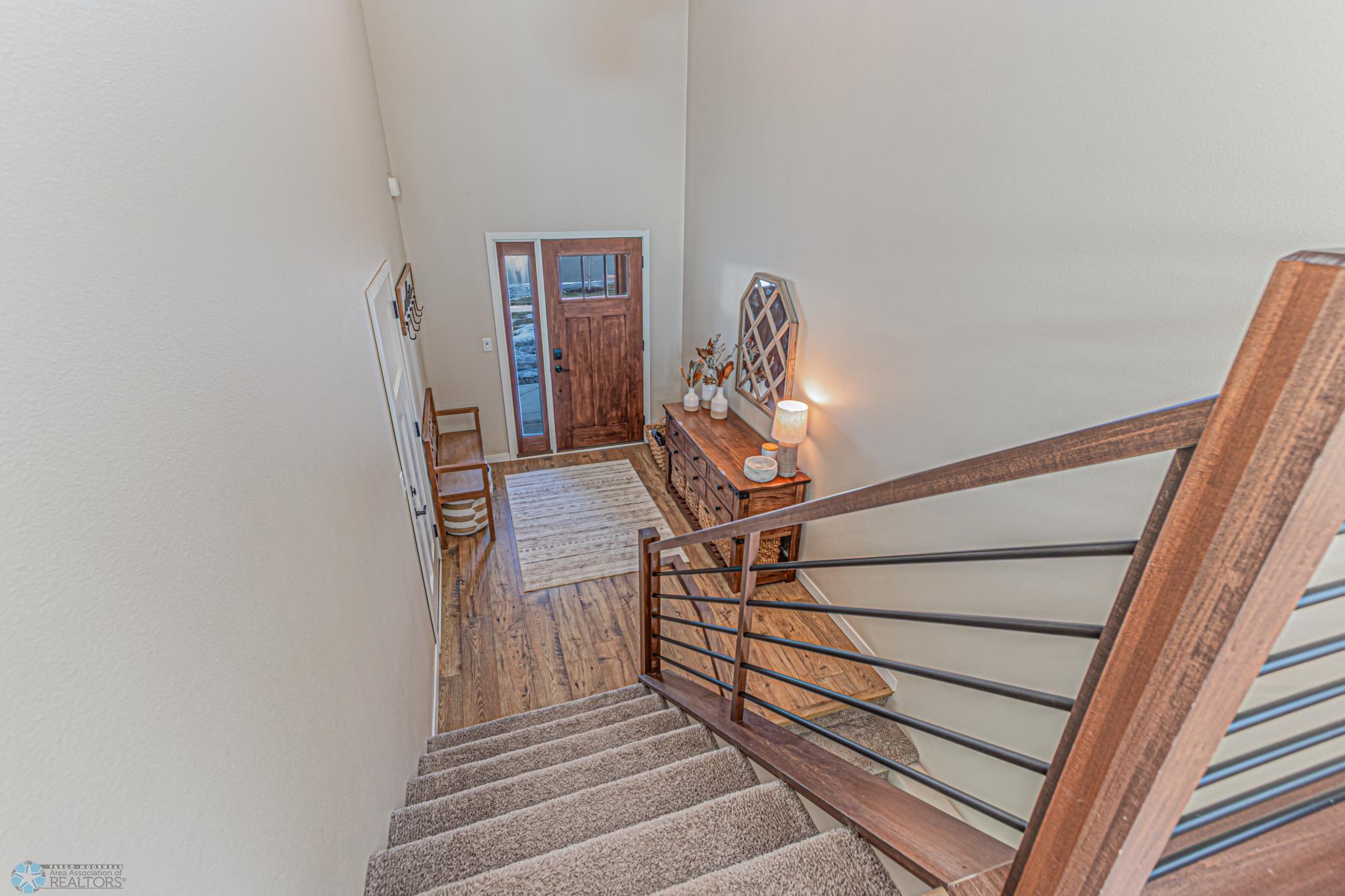 5837 Deb Dr W, West Fargo, ND-10.jpg