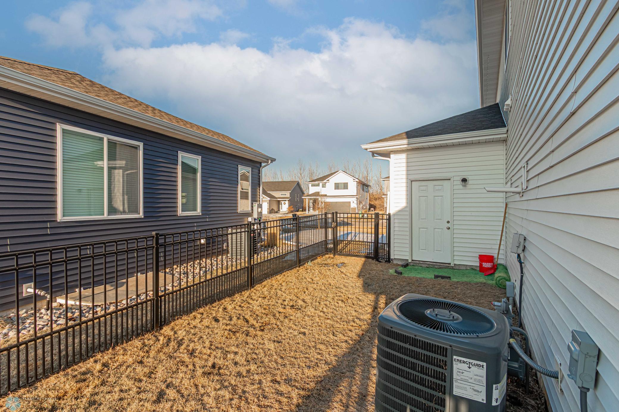 5837 Deb Dr W, West Fargo, ND-35.jpg