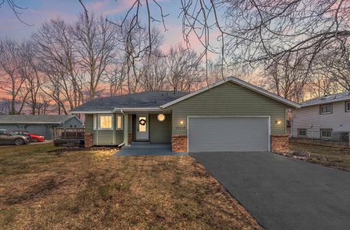 12220 101st Avenue N, Maple Grove, MN 55369