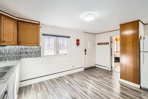 1440 Triangle Drive, Houlton, WI 54082