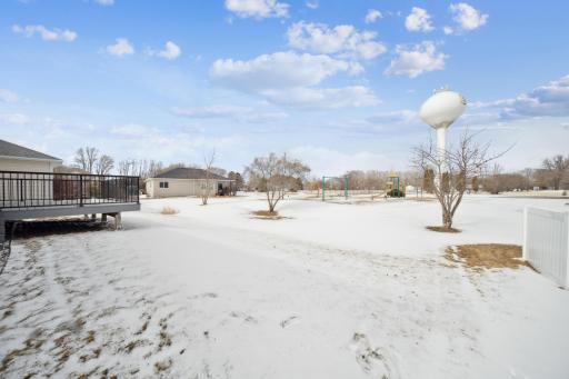 8005 62nd Street SW, Waverly, MN 55390