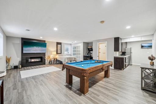 8005 62nd Street SW, Waverly, MN 55390
