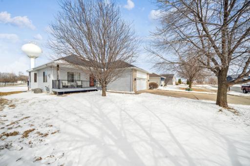 8005 62nd Street SW, Waverly, MN 55390