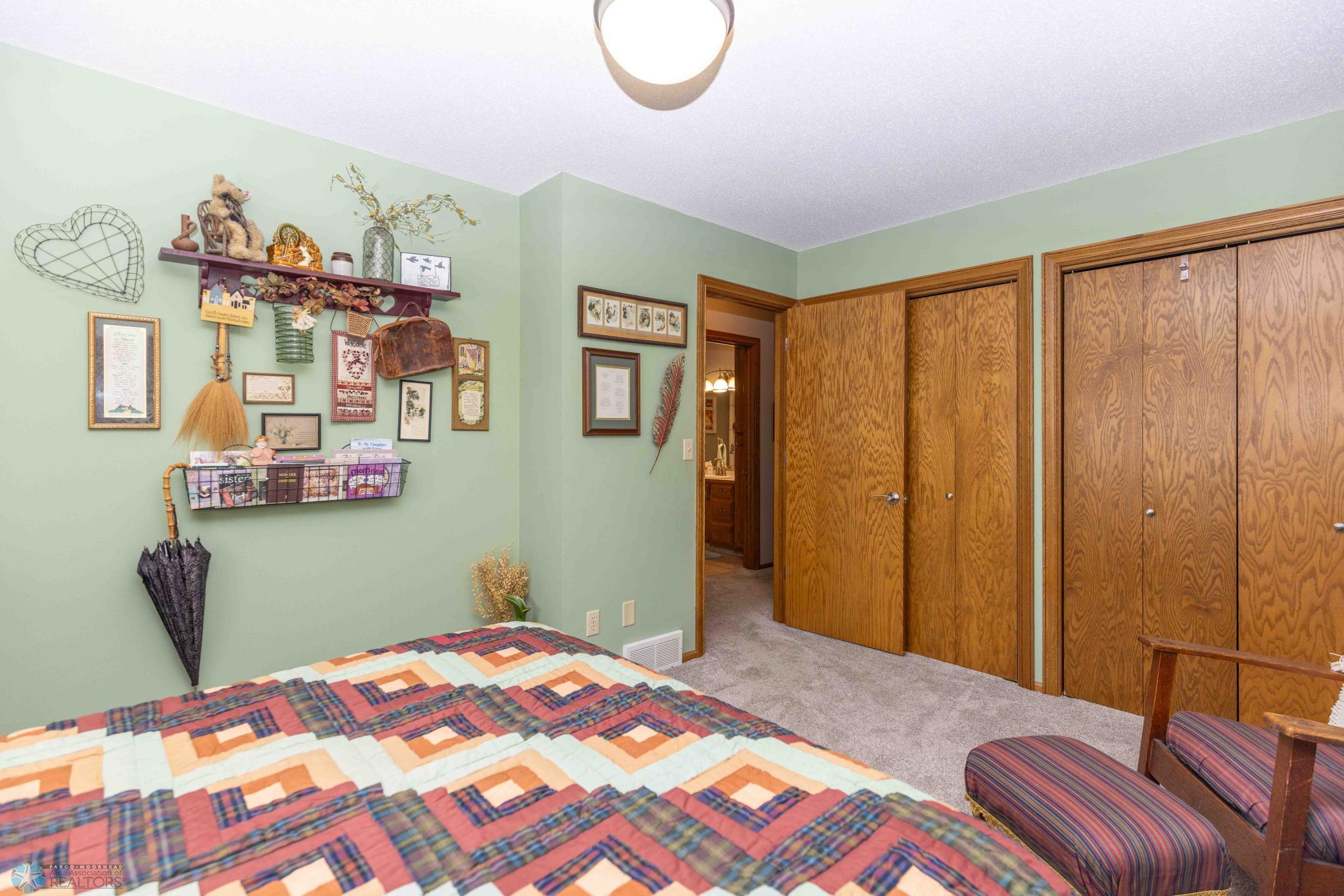 2 closets in upper 2nd bedroom