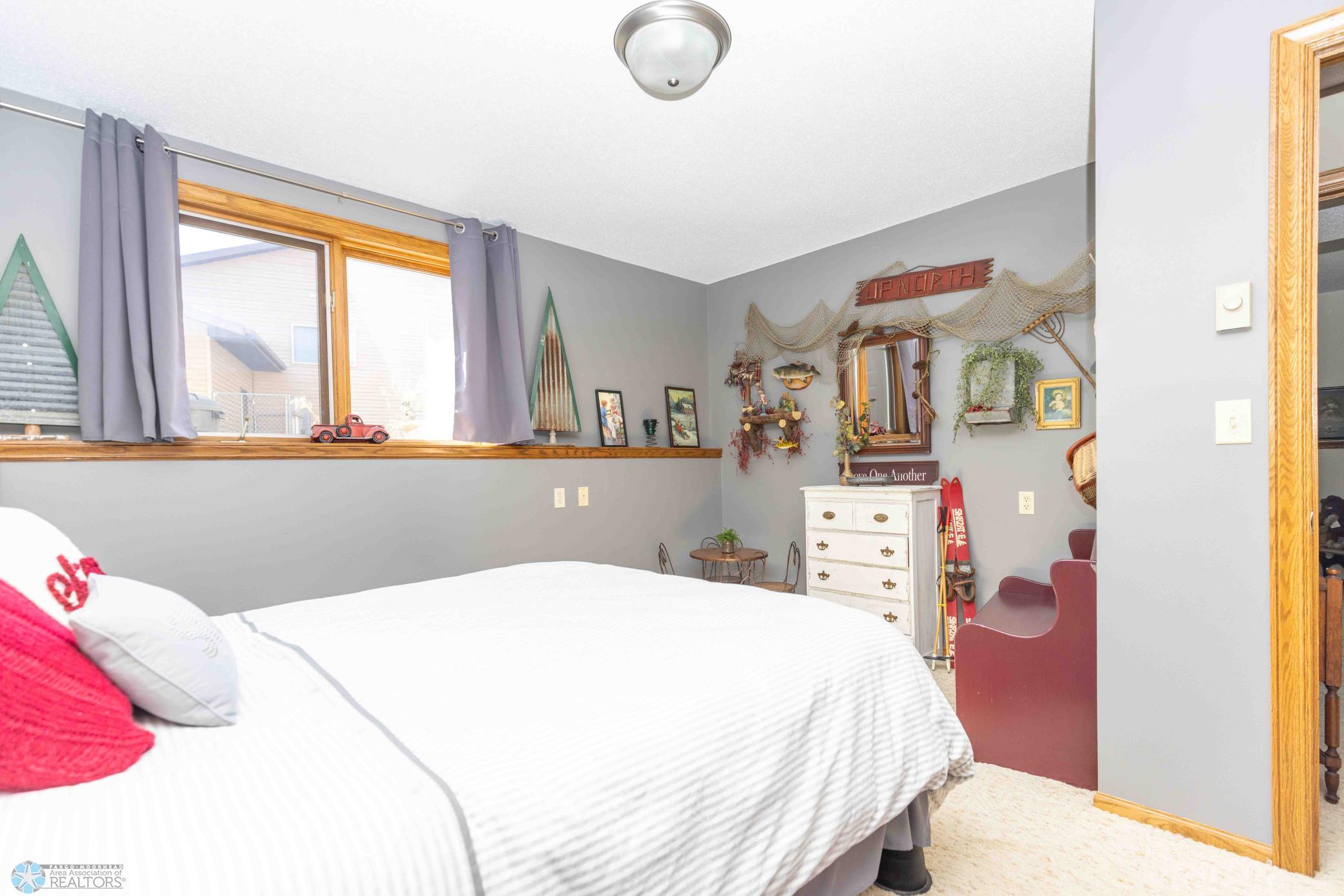 4th bedroom - lower level