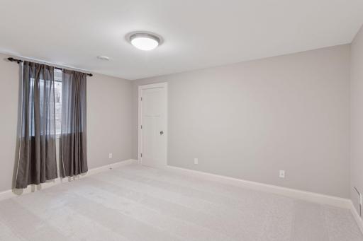 5133 Halifax Avenue S, Edina, MN 55424