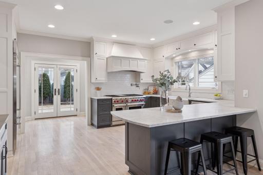 5133 Halifax Avenue S, Edina, MN 55424