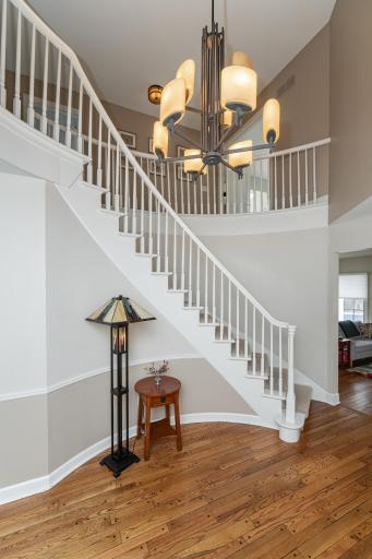 3900 Valley View Road SW, Rochester, MN 55902