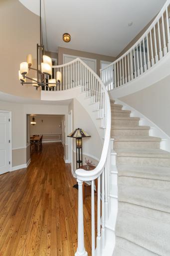 3900 Valley View Road SW, Rochester, MN 55902