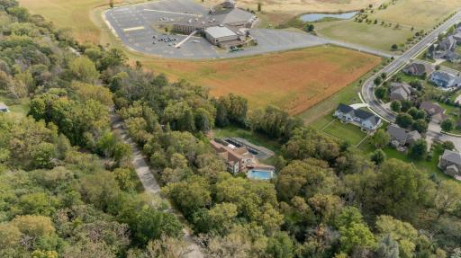 3900 Valley View Road SW, Rochester, MN 55902