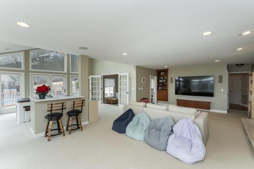 3900 Valley View Road SW, Rochester, MN 55902
