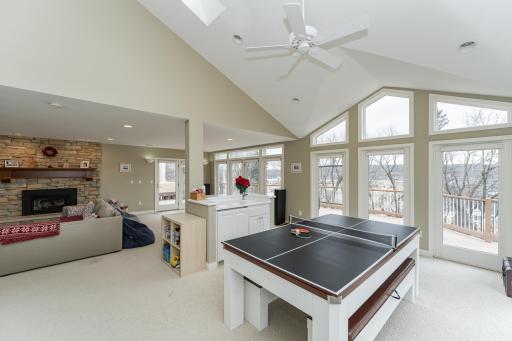 3900 Valley View Road SW, Rochester, MN 55902
