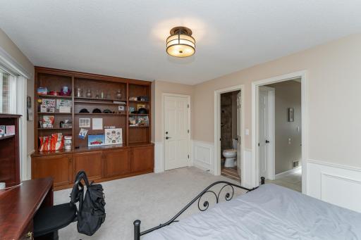 3900 Valley View Road SW, Rochester, MN 55902