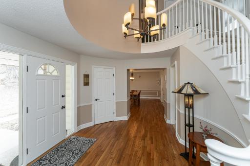 3900 Valley View Road SW, Rochester, MN 55902