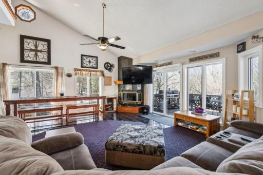 4845_Royal_River_Road_Braham_MN_55006-2763-Living_room-007.jpg