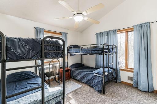 4845_Royal_River_Road_Braham_MN_55006-2763-Bedroom-023.jpg