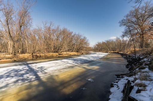 4845_Royal_River_Road_Braham_MN_55006-2763-Exterior-038.jpg