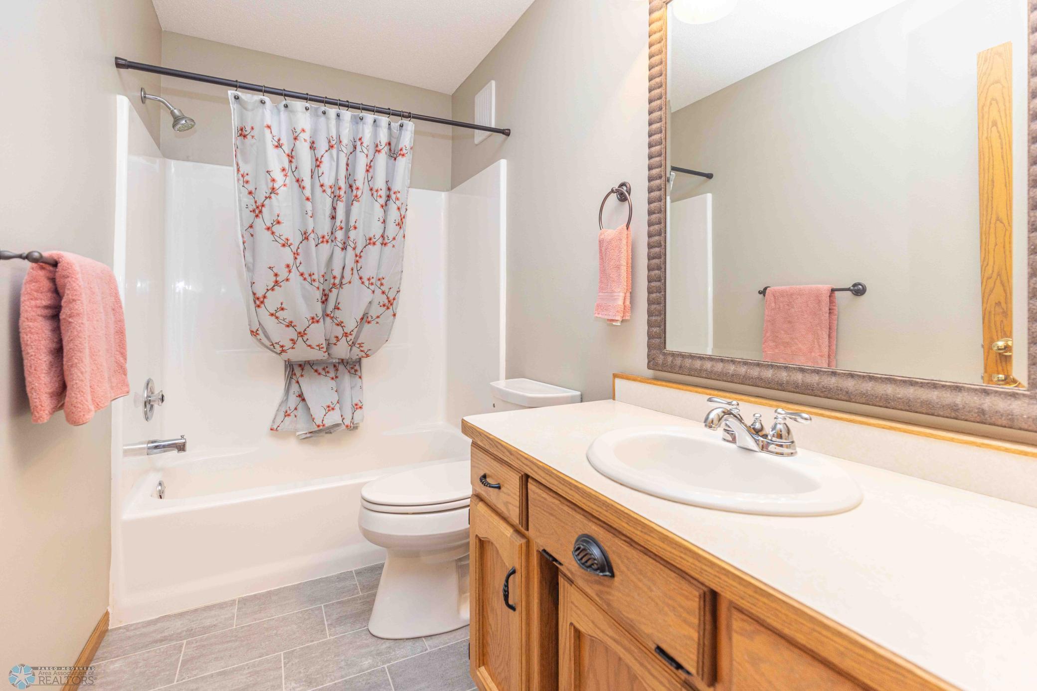 2nd Bath upper level