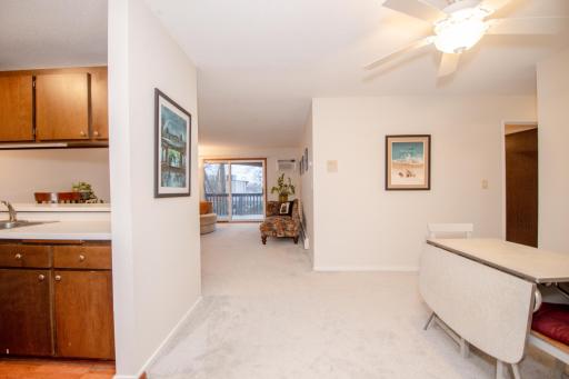 2800 Hamline Avenue N, 318, Saint Paul, MN 55113