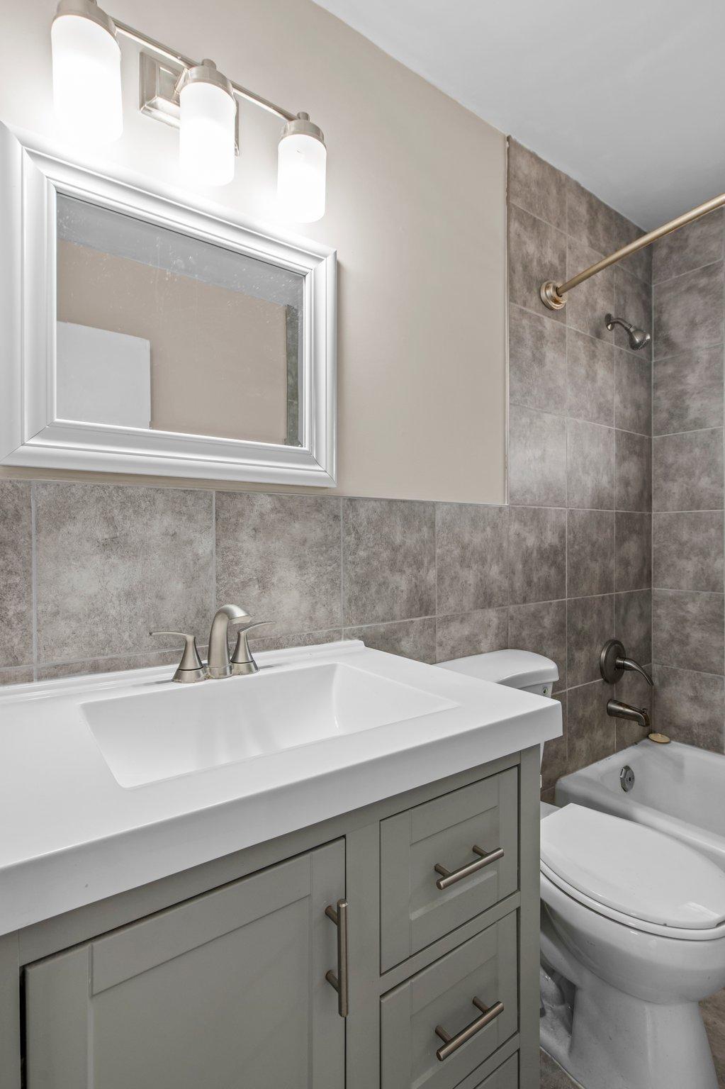 29-web-or-mls-255 County Rd C2 W-64.jpg