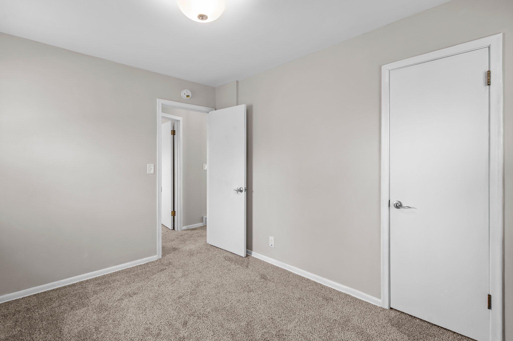 25-web-or-mls-255 County Rd C2 W-50.jpg