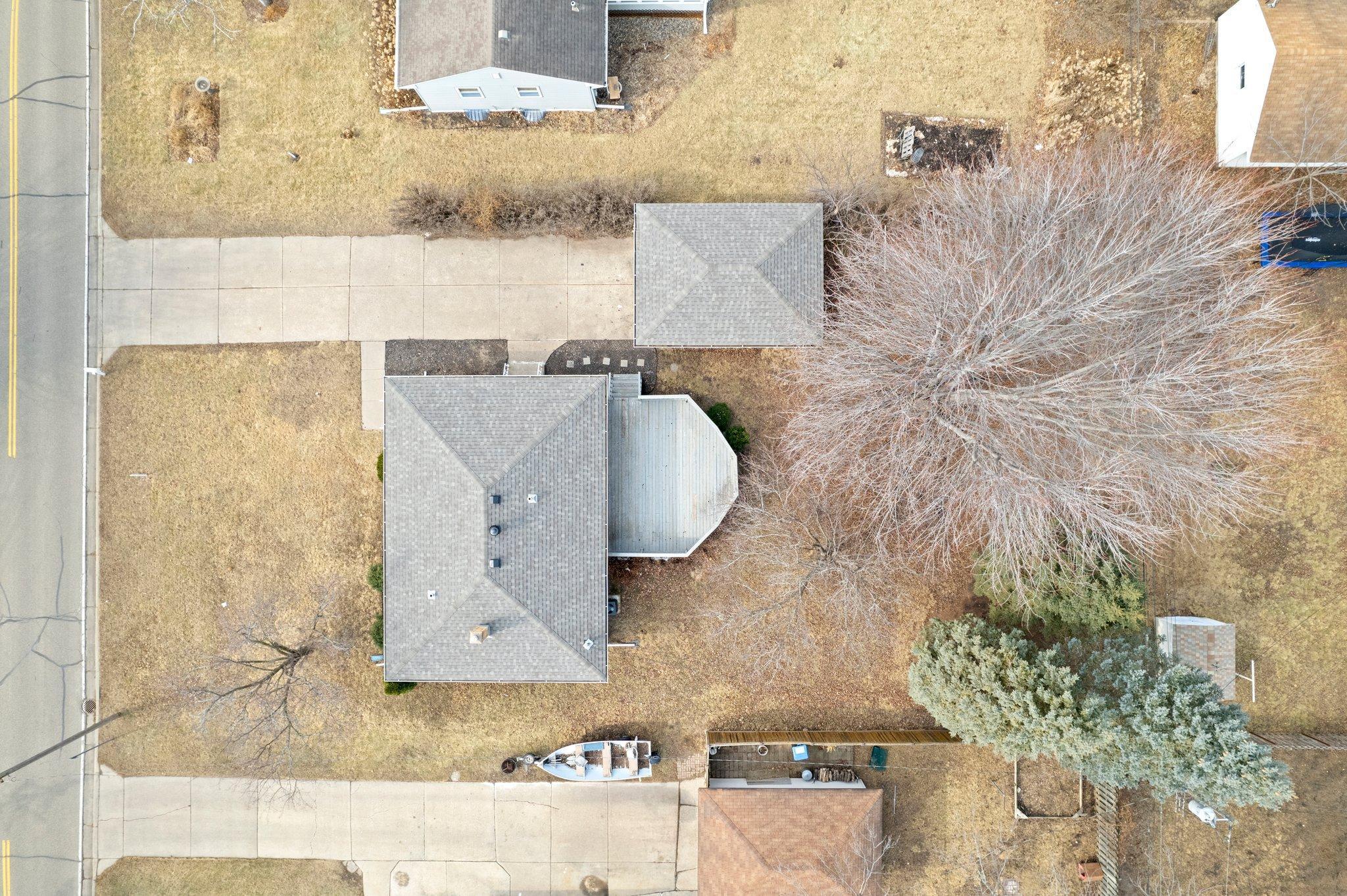 45-web-or-mls-255 County Rd C2 W-148.jpg