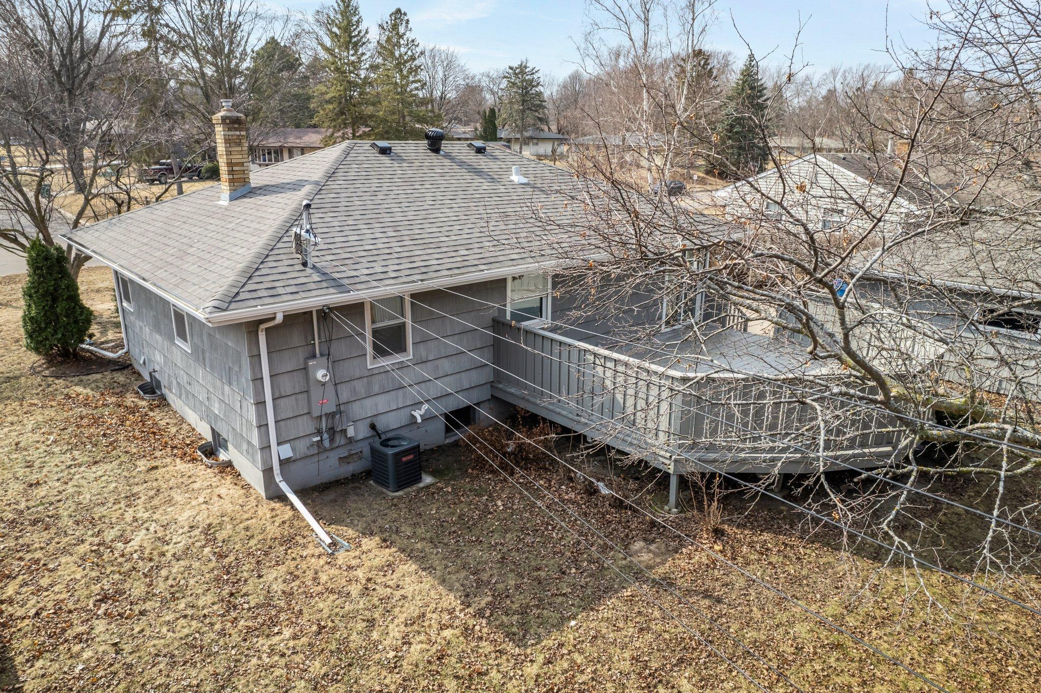 41-web-or-mls-255 County Rd C2 W-127.jpg