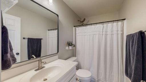 2692 Hawk Ridge Court SE, Rochester, MN 55904