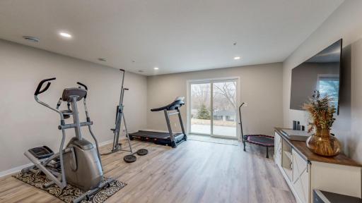 2692 Hawk Ridge Court SE, Rochester, MN 55904