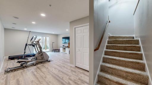 2692 Hawk Ridge Court SE, Rochester, MN 55904