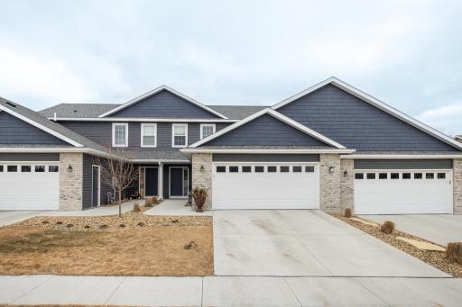 2692 Hawk Ridge Court SE, Rochester, MN 55904