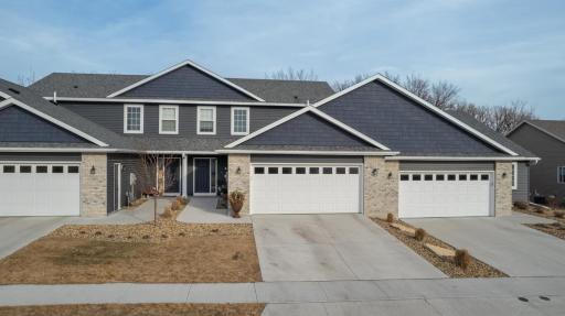 2692 Hawk Ridge Court SE, Rochester, MN 55904