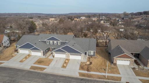 2692 Hawk Ridge Court SE, Rochester, MN 55904
