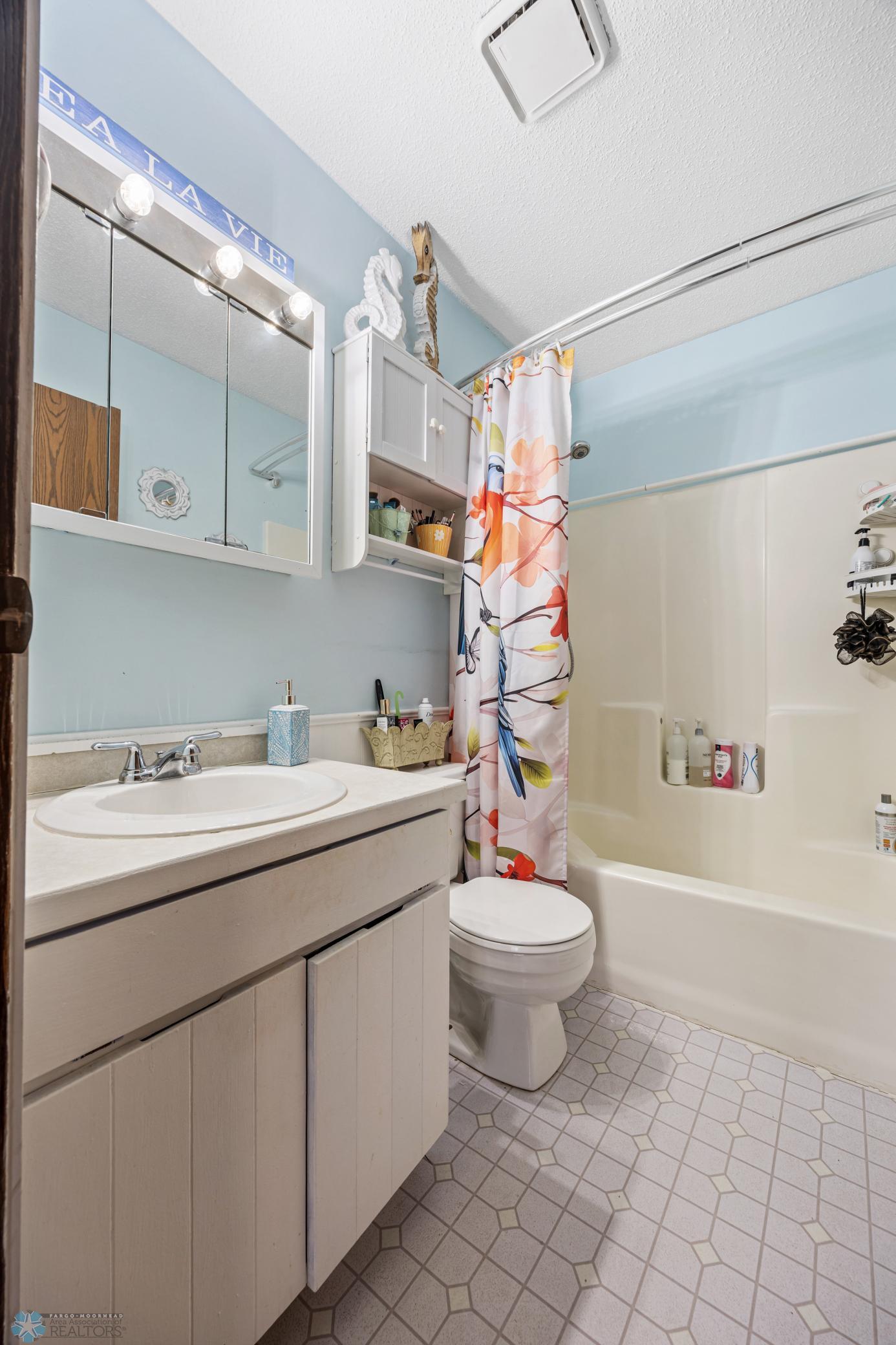(12) Bath.jpg