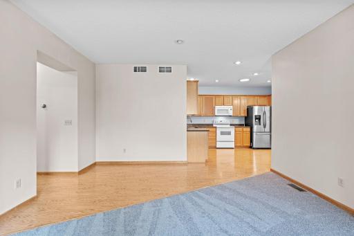 5919 Prairie Ridge Drive, Saint Paul, MN 55126