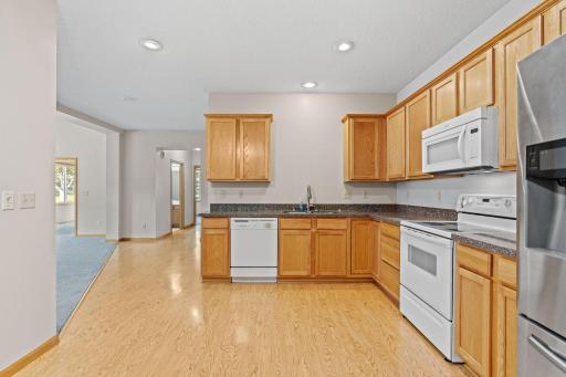 5919 Prairie Ridge Drive, Saint Paul, MN 55126